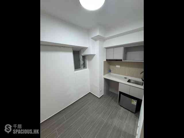 Mong Kok - Yau Wo Apartments 01