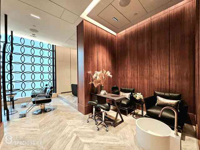 Mid Levels West - The Legacy Phase 2 07