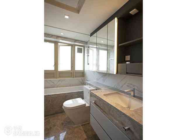 Mid Levels Central - St. Joan Court 05