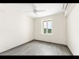 Chung Hom Kok - Villa Piubello 12