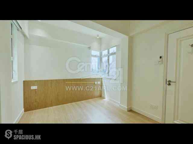 Kennedy Town - Po Shu Lau 11
