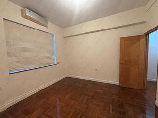 Mid Levels Central - Best View Court Block 68, Macdonnell Road 08