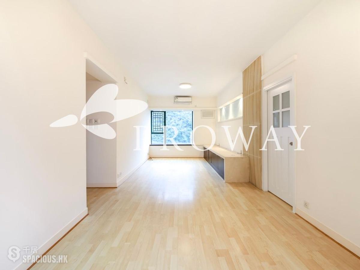 Mid Levels Central - Hillsborough Court 01