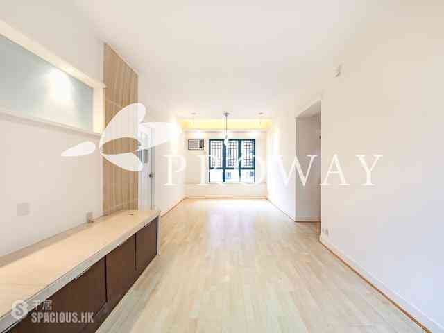Mid Levels Central - Hillsborough Court 03