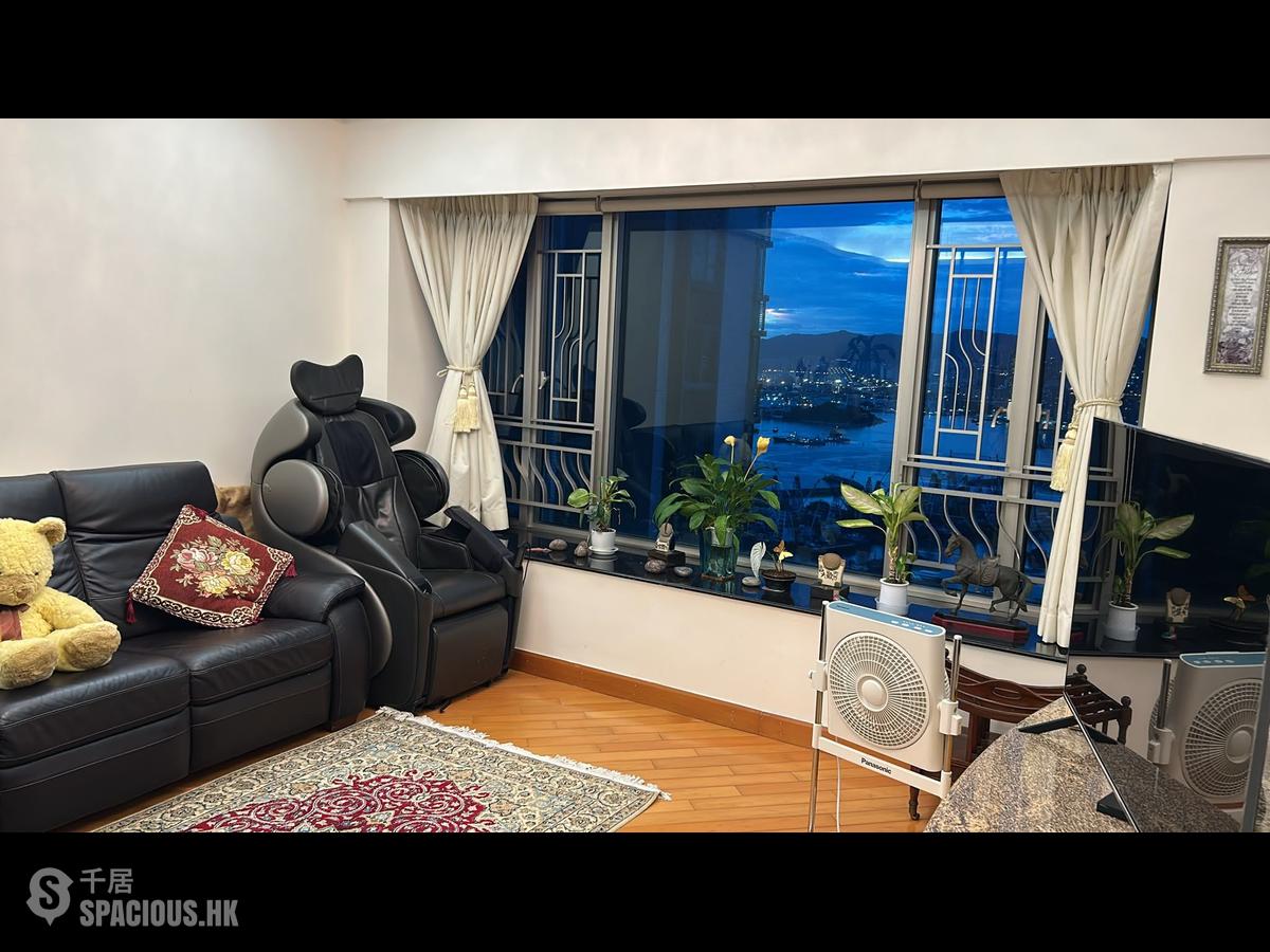 West Kowloon - Sorrento 01