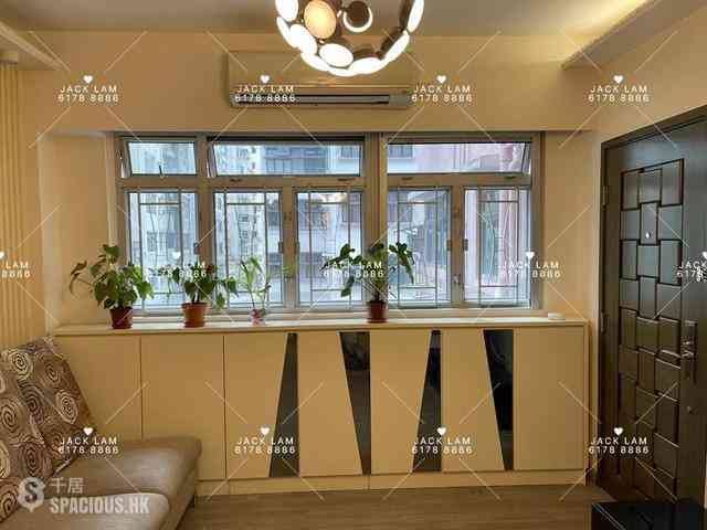 Tsim Sha Tsui - Pine Tree Building 03