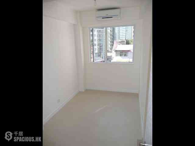 Poho - 45-47, Sai Street 06