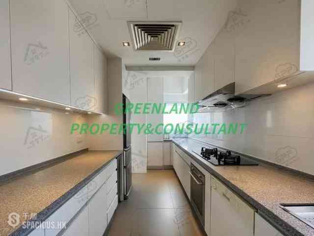 Mid Levels East - Bowen Place 07