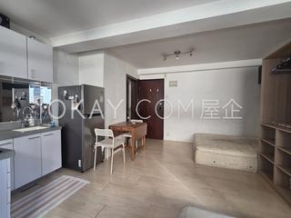 Sheung Wan - Wah Koon Building 05