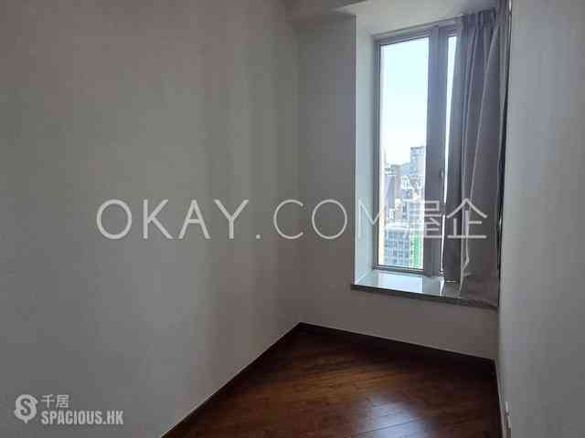 Wan Chai - The Avenue Phase 2 Block 1 02