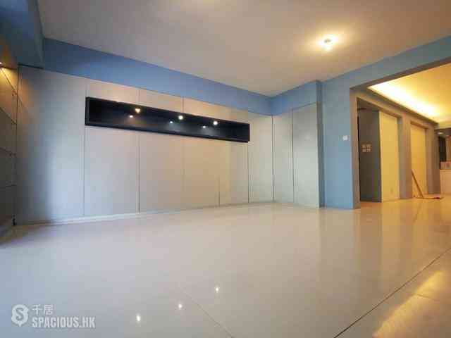 Mid Levels Central - Kam Yuen Mansion 02