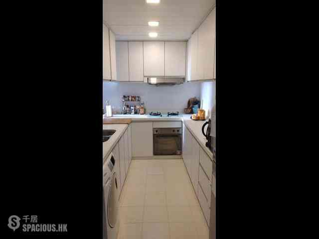Discovery Bay - Discovery Bay Phase 5 Greenvale Village Greenburg Court (Block 2) 2 01