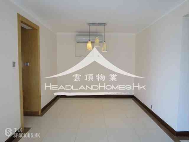 Discovery Bay - Discovery Bay Phase 5 Greenvale Village Greenburg Court (Block 2) 2 04