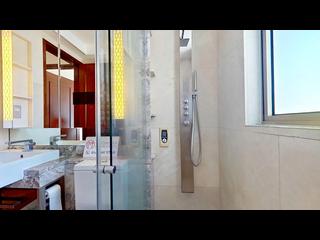 Wan Chai - The Avenue 10