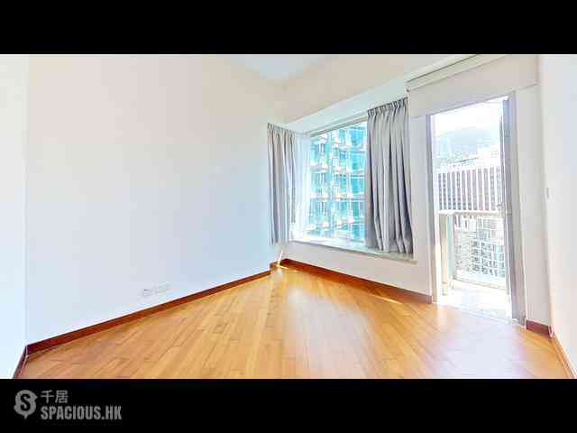 Wan Chai - The Avenue 13