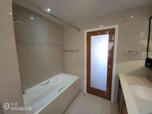 Mid Levels East - Bamboo Grove 10