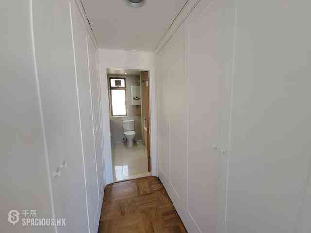 Mid Levels East - Bamboo Grove 11
