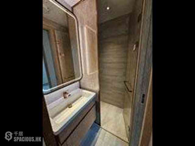 Sai Ying Pun - Upper Manor 06