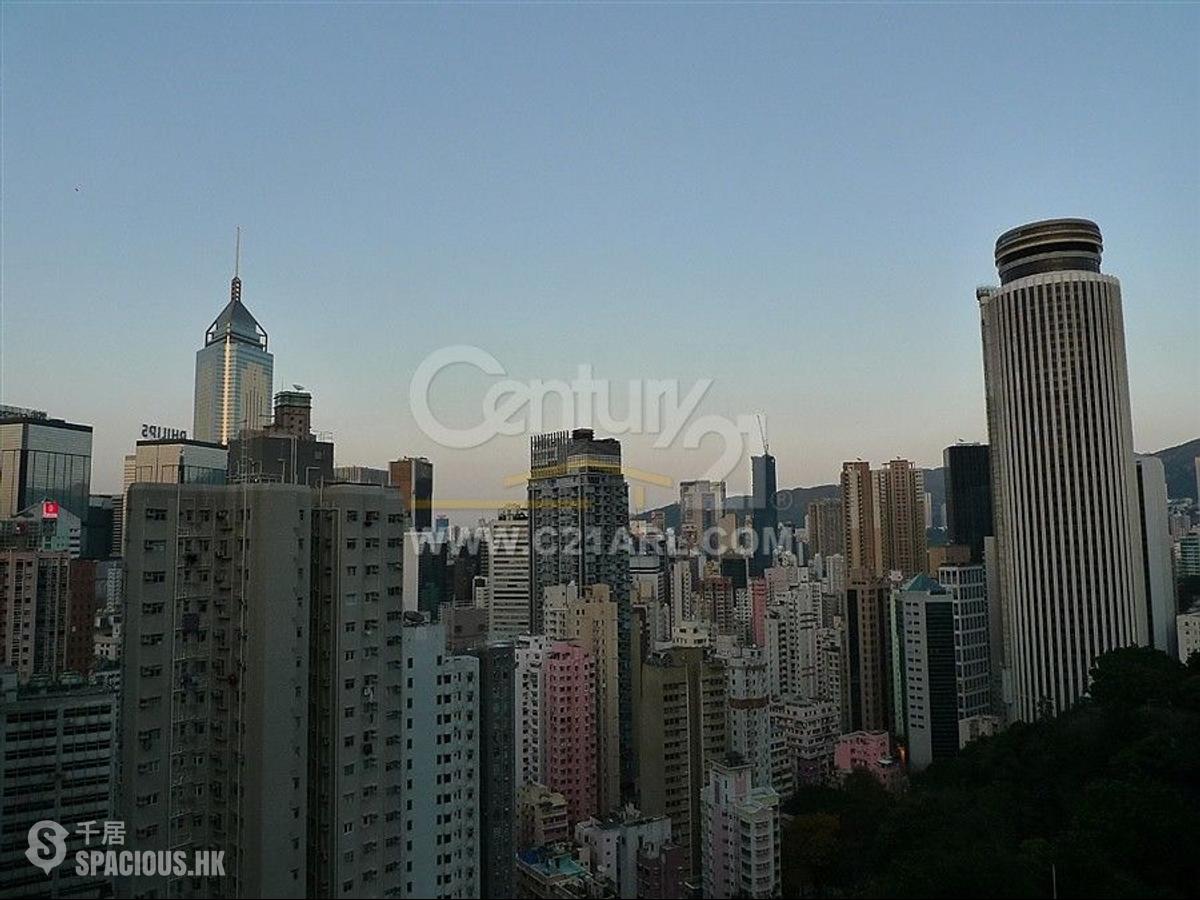Wan Chai - Royal Court 01