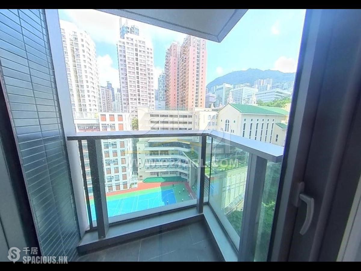 Shek Tong Tsui - Novum West 01