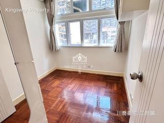 Mid Levels Central - Kings Court 10