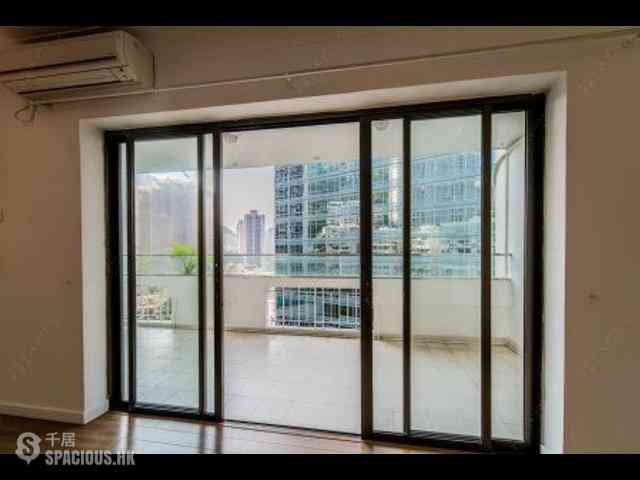 Mid Levels Central - Grosvenor House 04