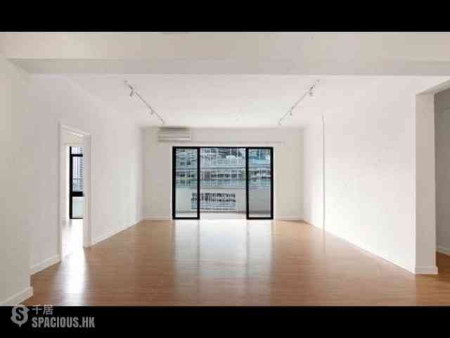 Mid Levels Central - Grosvenor House 03