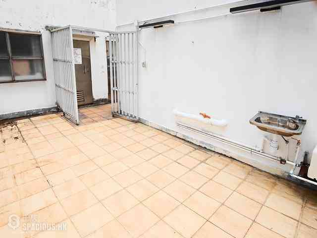 North Point - Ming Court 01