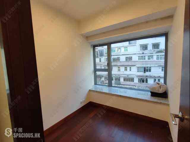 Wan Chai - The Morrison 04