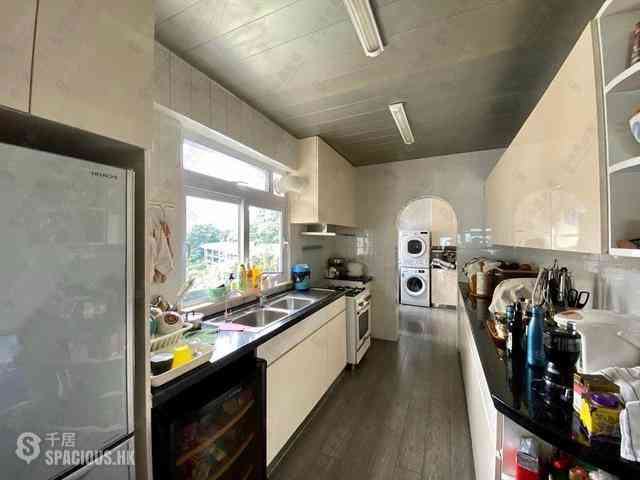 Pok Fu Lam - Scenic Villas Block A1 (E-F) 05