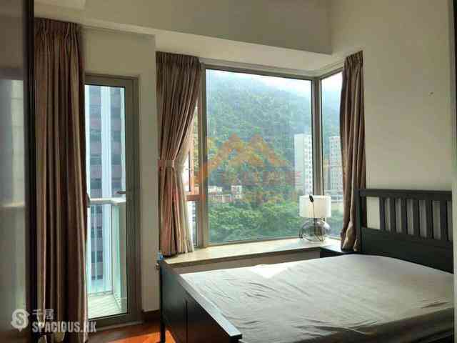 Wan Chai - The Avenue Phase 2 02