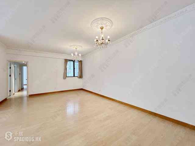 Mid Levels Central - Clovelly Court 05