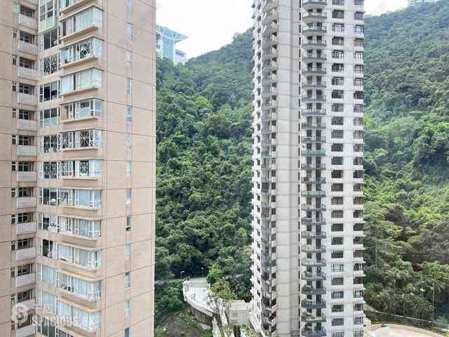 Mid Levels Central - Clovelly Court 07