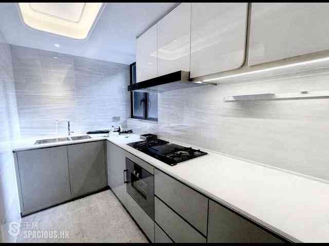 Wong Chuk Hang - The Southside Phase 4B Tower 1B 04