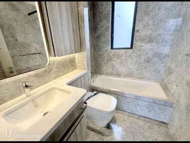 Wong Chuk Hang - The Southside Phase 4B Tower 1B 06