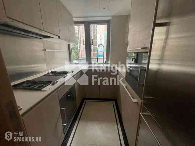 Mid Levels Central - 3, MacDonnell Road 12