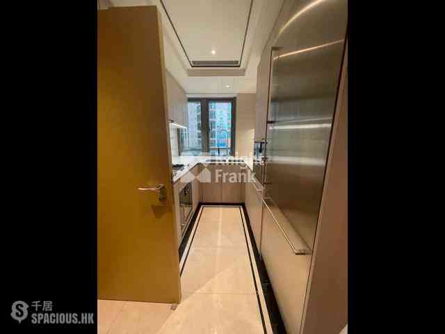Mid Levels Central - 3, MacDonnell Road 14