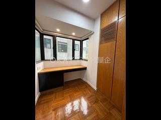 Mid Levels Central - Vantage Park Block 1 07