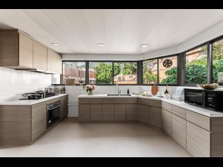 Shouson Hill - Henredon Court 10