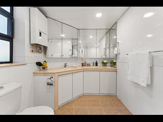 Shouson Hill - Henredon Court 21
