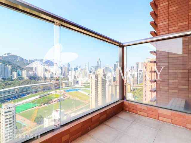 Happy Valley - Broadwood Twelve 02