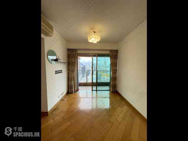 Tai Kok Tsui - Harbour Green Tower 6 01