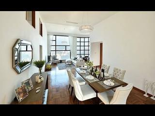 Mid Levels Central - Queen's Garden 04