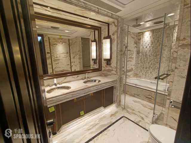 Mid Levels Central - 21 Borrett Road 06