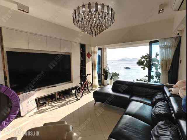 Repulse Bay - Splendour Villa 03
