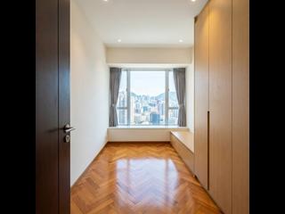 Tai Hang - The Signature 08