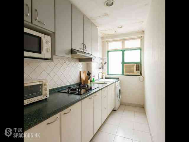 Tai Hang - Y.I 08