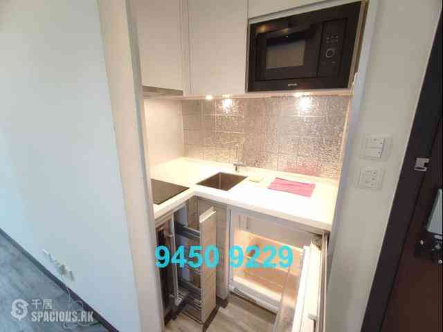 Sheung Wan - AVA128 05