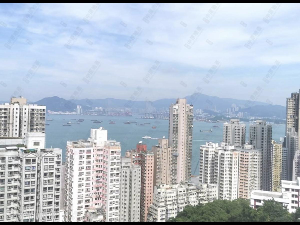 Kennedy Town - Academic Terrace Block 2 01
