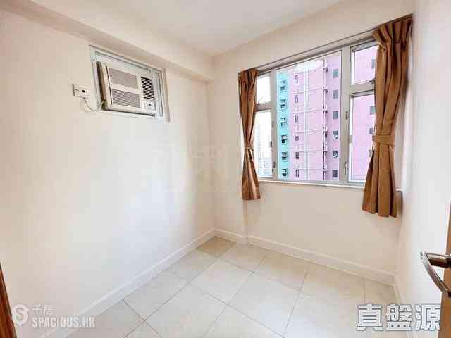Sai Ying Pun - Cheong King Court 03